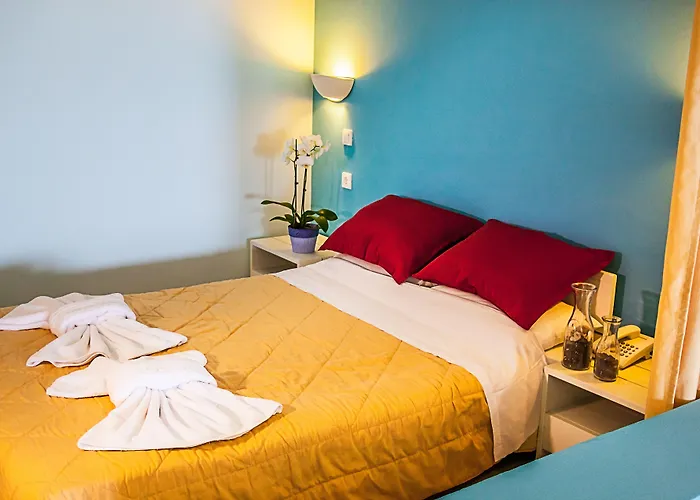 Nautilus Dome Hotell 3*