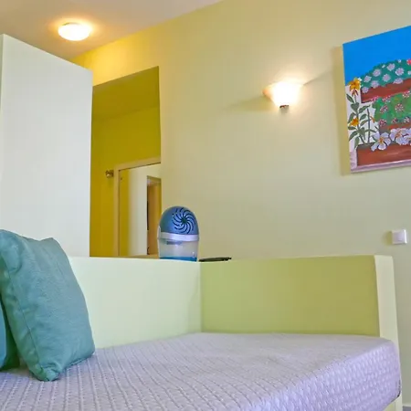 ノーチラス ドーム ホテル サントリーニ