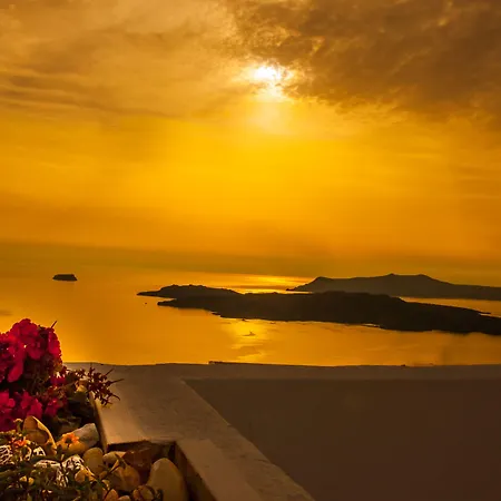 ノーチラス ドーム ホテル 3*