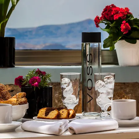 Nautilus Dome 3* Φηρά