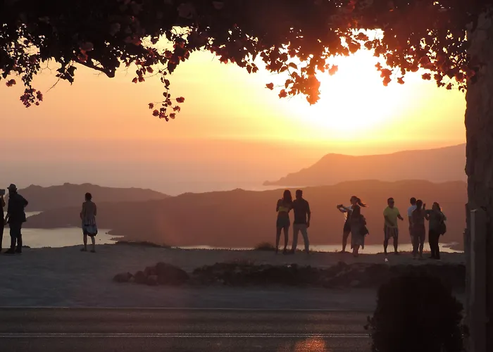 מלון Nautilus Dome