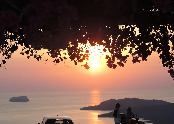 Nautilus Dome מלון 3*