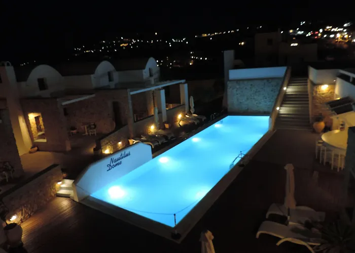 Hotel Nautilus Dome Fira (Santorini)