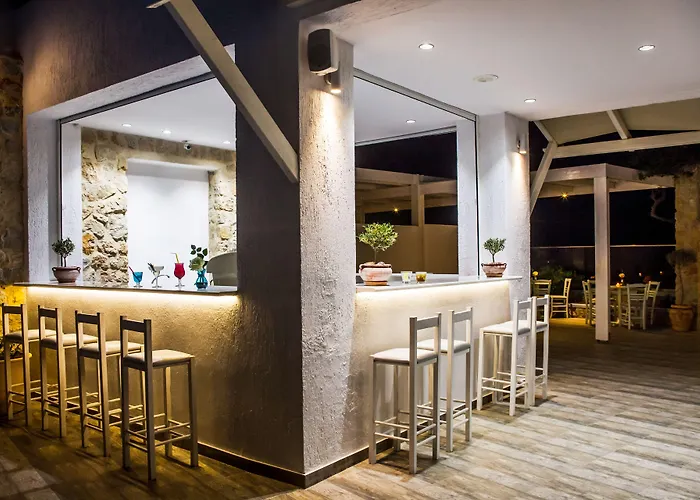 Nautilus Dome Hotel 3*