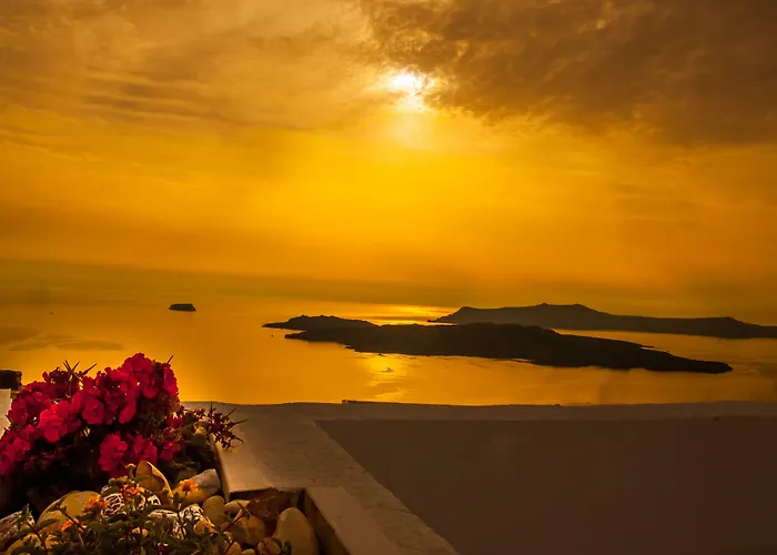 Nautilus Dome Otel 3*